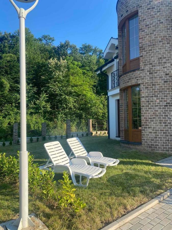 Crown House Aparthotel Vrnjacka Banja Luaran gambar