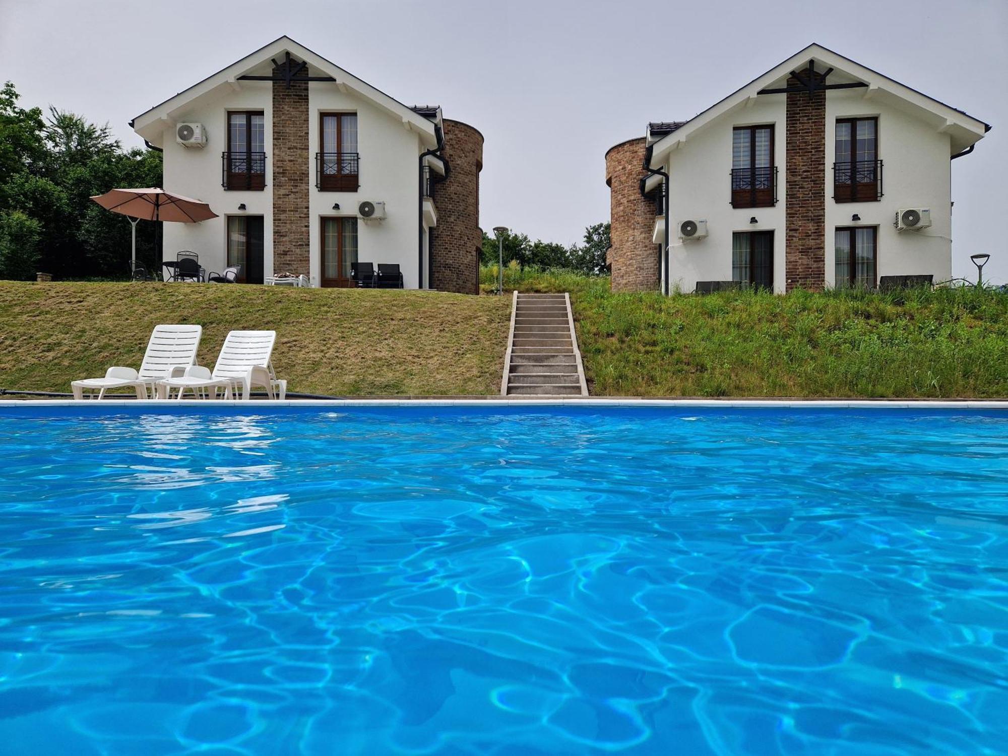 Crown House Aparthotel Vrnjacka Banja Luaran gambar